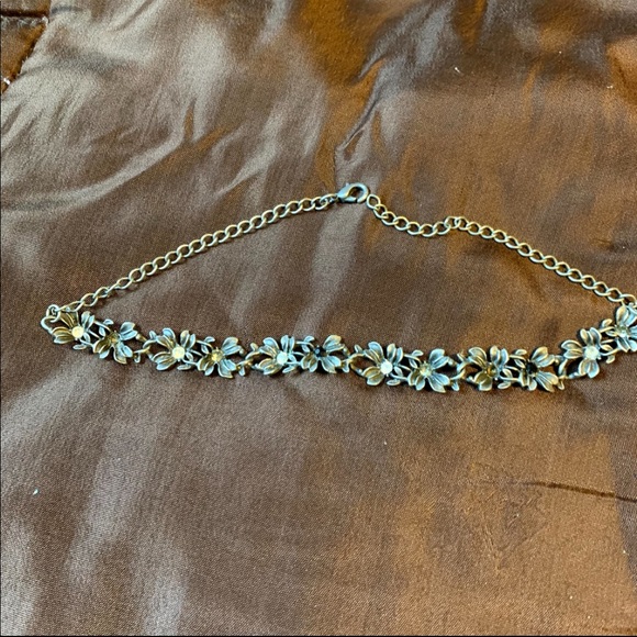 Necklace - Picture 2 of 10